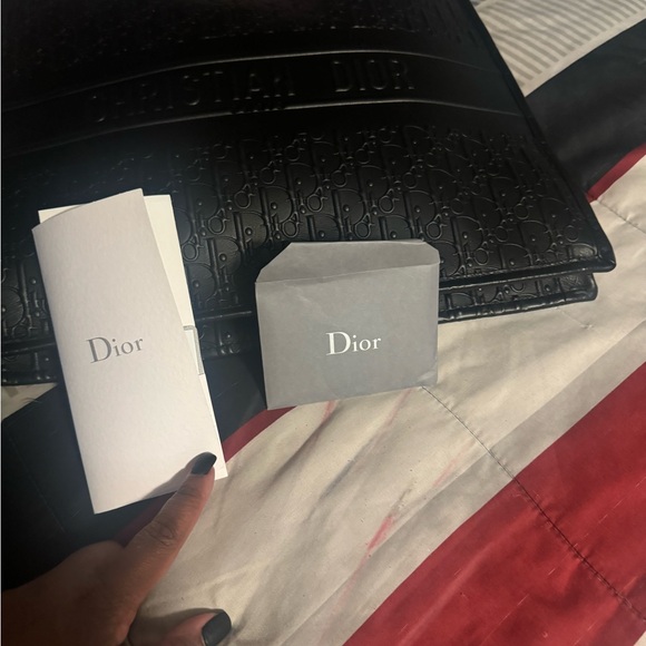 Designer Handbag.. - Picture 9 of 11